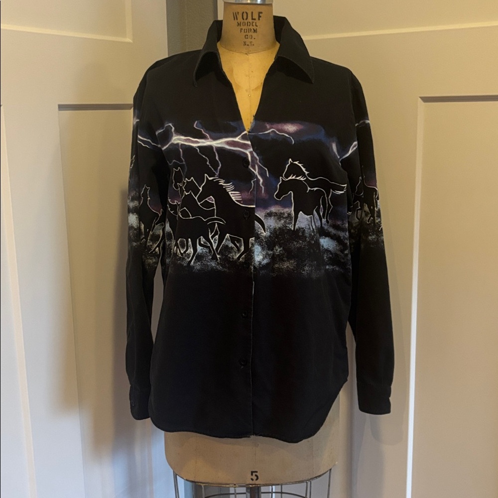 Roper- Vintage Women’s SZ M Black Lighting Blot Horse Button Up Shirt